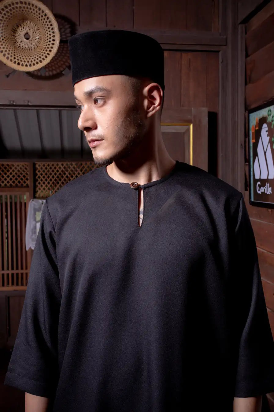 Kurta Gorilla - Dewasa - Black