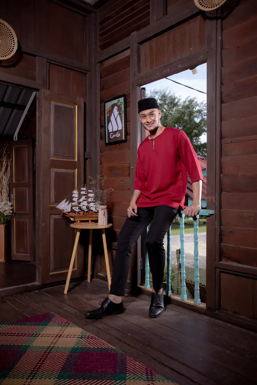 Kurta Gorilla - Dewasa - Maroon
