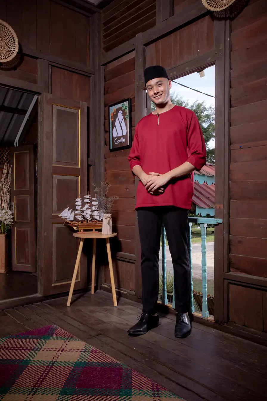 Kurta Gorilla - Dewasa - Maroon