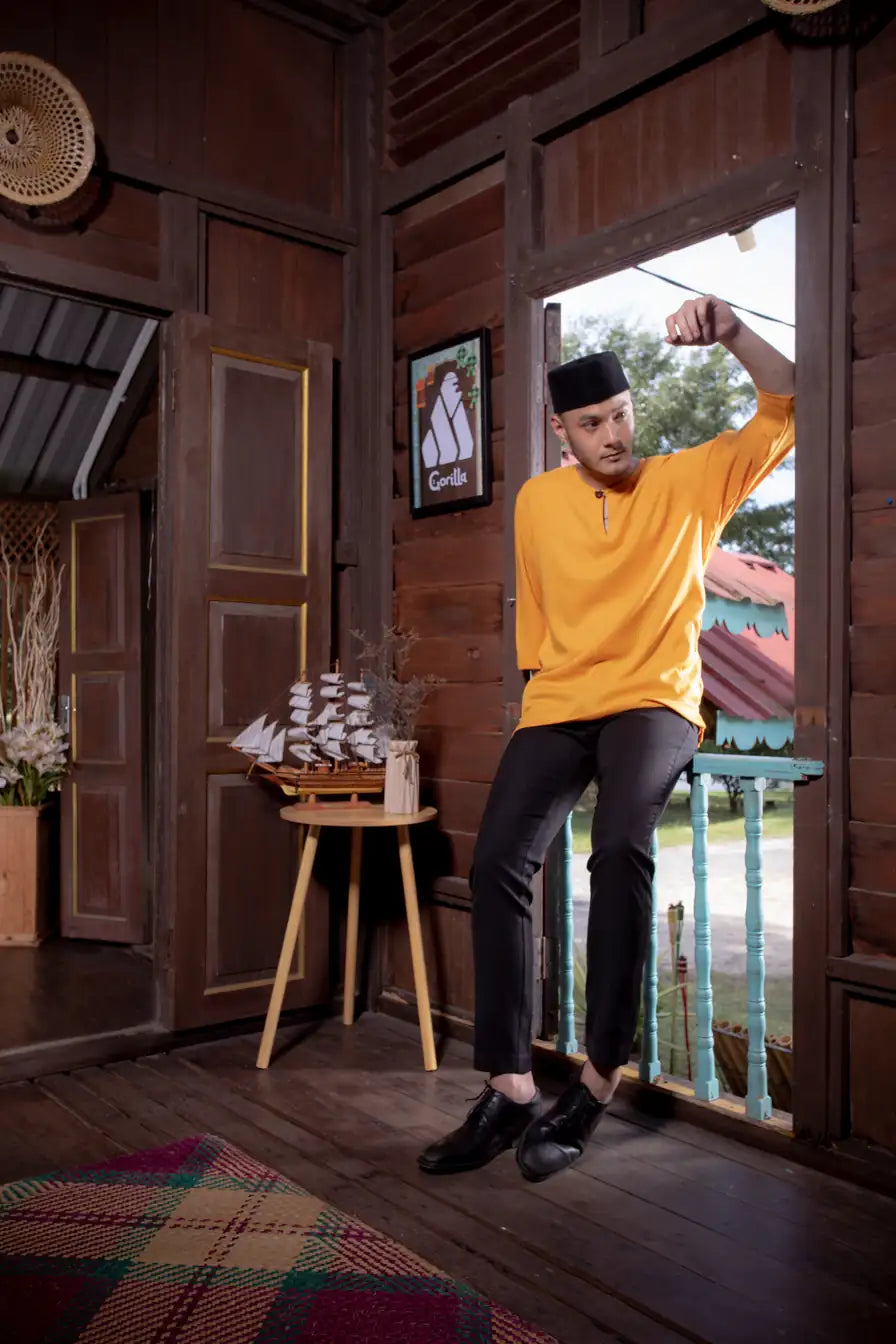 Kurta Gorilla - Dewasa - Mustard