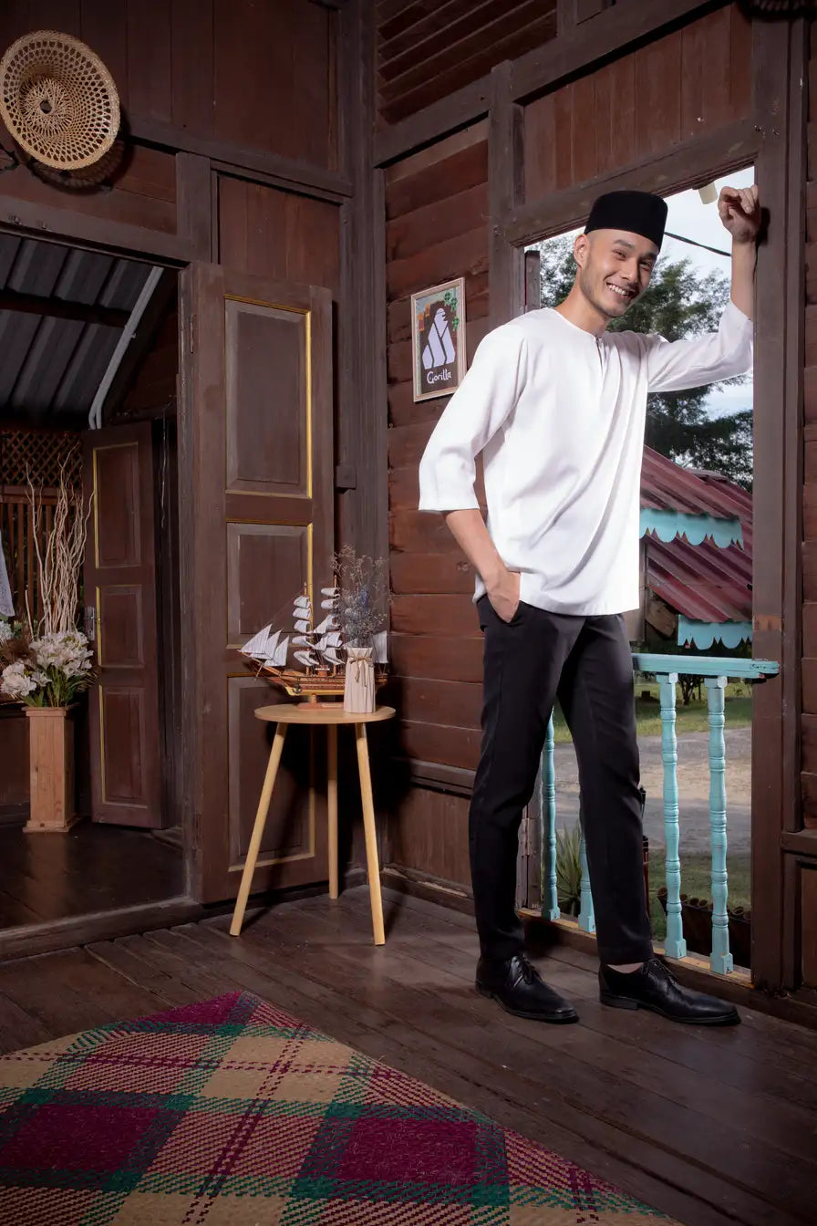 Kurta Gorilla - Dewasa - White